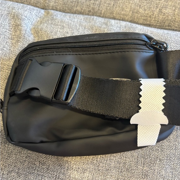 Lady Gaga Mayhem Ball tour VIP merch Fanny pack lanyard playing cards - Picture 3 of 5